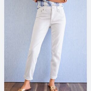 Talbots everyday relaxed white Jeans